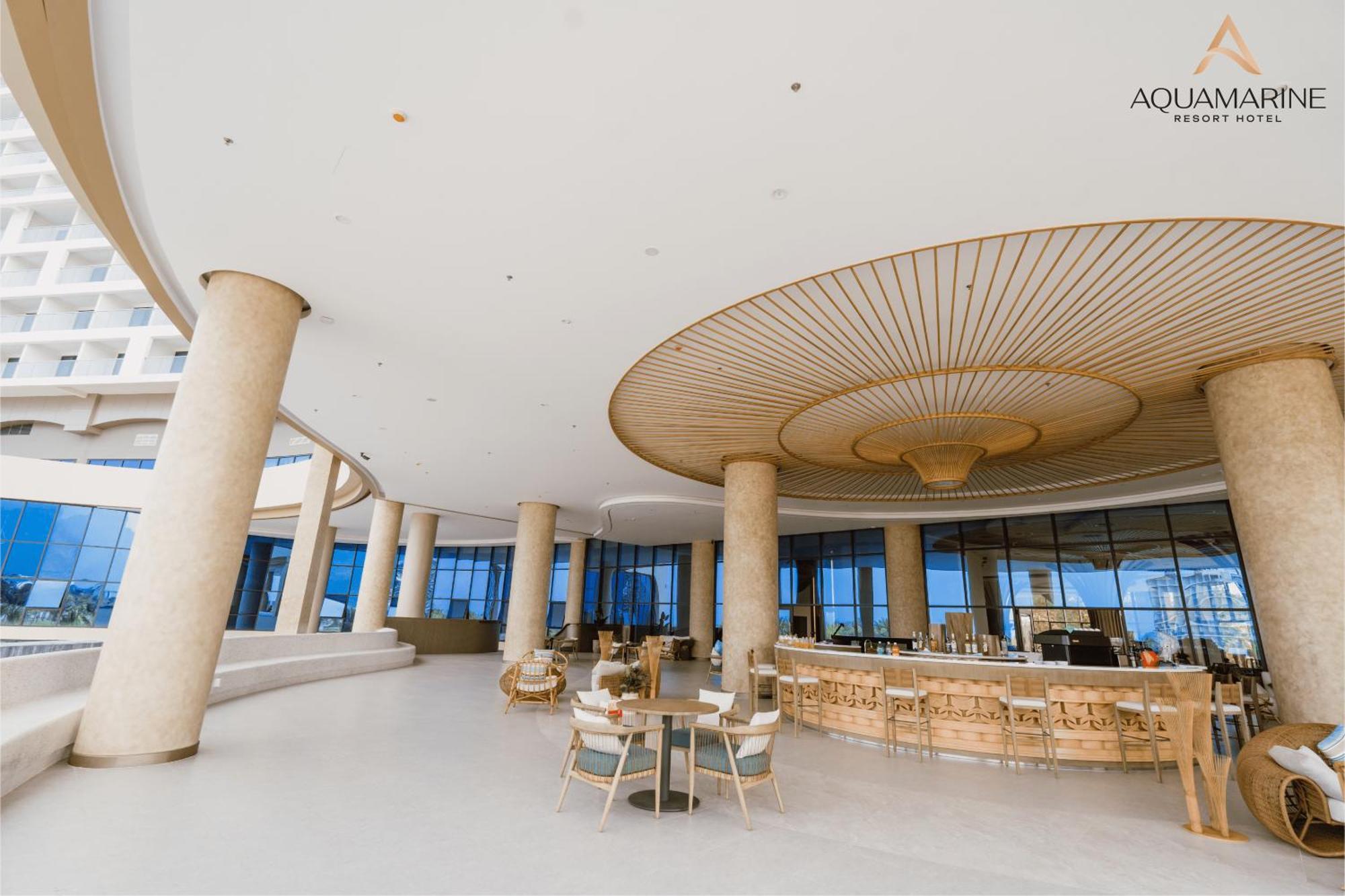 Aquamarine Beachfront Resort & Spa Cam Ranh Exterior foto