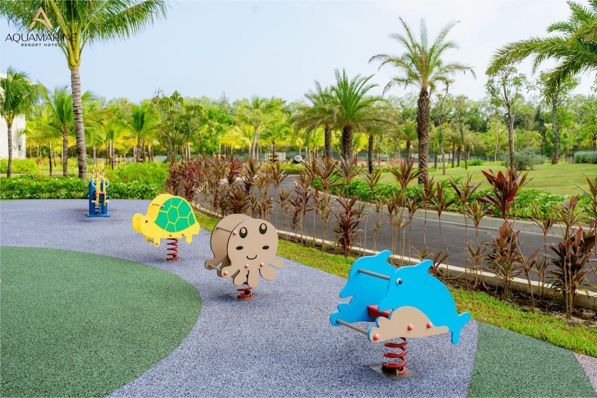 Aquamarine Beachfront Resort & Spa Cam Ranh Exterior foto