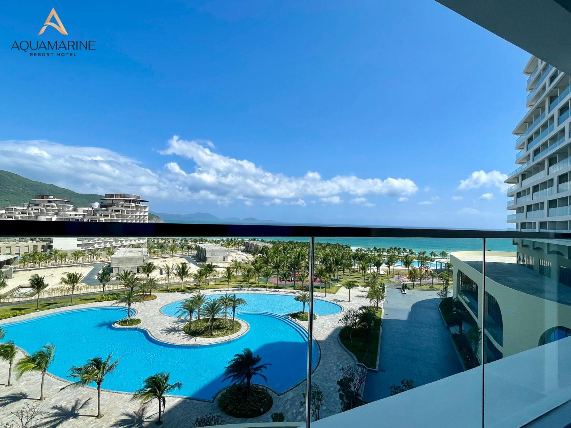 Aquamarine Beachfront Resort & Spa Cam Ranh Exterior foto